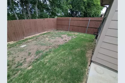 209 Bird Creek Drive, Little Elm, TX 75068 - Photo 17