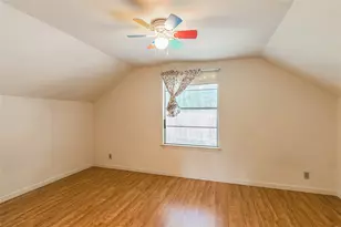 1220 Farnham Ct E, Irving, TX 75062 - Photo 15