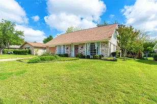 1220 Farnham Ct E, Irving, TX 75062 - Photo 3