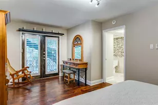 10201 Regal Oaks Dr, Dallas, TX 75230 - Photo 11