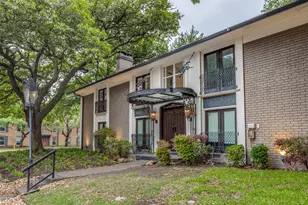 10201 Regal Oaks Dr, Dallas, TX 75230 - Photo 19