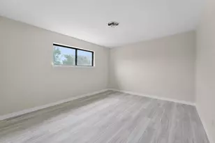 2723 Colonial Dr, Carrollton, TX 75007 - Photo 17