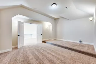 809 Frisco Hills Blvd, Little Elm, TX 75068 - Photo 23