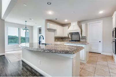 809 Frisco Hills Boulevard, Little Elm, TX 75068 - Photo 3