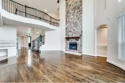 809 Frisco Hills Boulevard, Little Elm, TX 75068 - Photo 5
