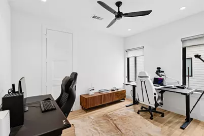 2633 Reagan #105, Dallas, TX 75219 - Photo 9
