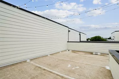 2633 Reagan #105, Dallas, TX 75219 - Photo 17