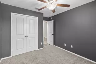 9005 Holliday Ln, Aubrey, TX 76227 - Photo 15
