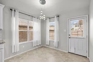 9005 Holliday Ln, Aubrey, TX 76227 - Photo 5