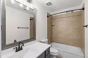 9005 Holliday Ln, Aubrey, TX 76227 - Photo 3