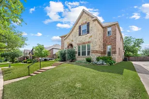 8000 Red Riv Run, North Richland Hills, TX 76180 - Photo 3