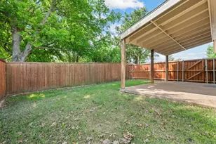8000 Red Riv Run, North Richland Hills, TX 76180 - Photo 39
