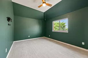 8000 Red Riv Run, North Richland Hills, TX 76180 - Photo 33