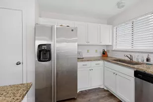 2305 Rockbluff Ct, Rowlett, TX 75088 - Photo 11