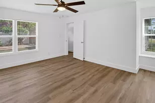 402 W Trammell Ave, Everman, TX 76140 - Photo 17