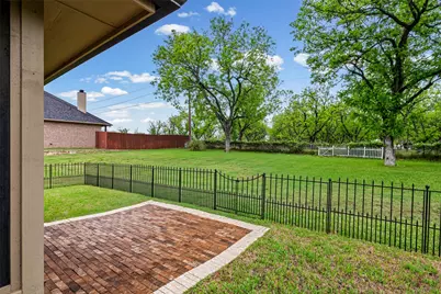 9417 Ravenswood Road, Granbury, TX 76049 - Photo 33
