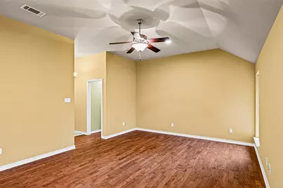 9417 Ravenswood Road, Granbury, TX 76049 - Photo 7