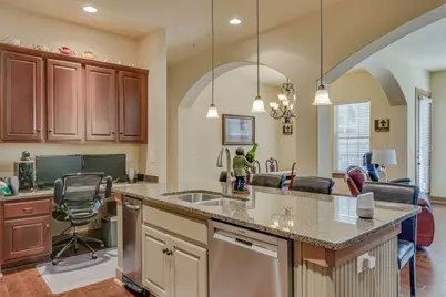 6631 Via Positano #202, Irving, TX 75039 - Photo 17