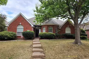 9720 Windy Hollow Dr, Irving, TX 75063 - Photo 1