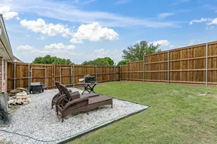 121 Daisey Ln, Justin, TX 76247 - Photo 31