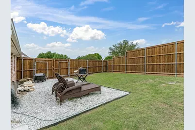121 Daisey Lane, Justin, TX 76247 - Photo 31