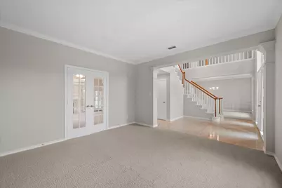 6320 Lake Bluff Drive, Dallas, TX 75249 - Photo 9