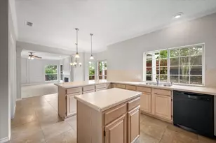 6320 Lake Bluff Dr, Dallas, TX 75249 - Photo 11