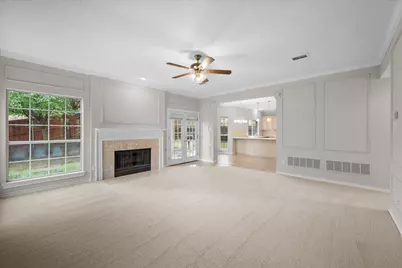 6320 Lake Bluff Drive, Dallas, TX 75249 - Photo 21