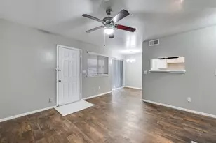 1122 Millview Dr, Arlington, TX 76012 - Photo 3