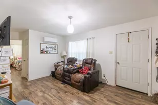 810 State St, Winters, TX 79567 - Photo 3