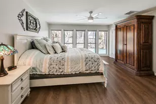 2742 Warwick Way, Grapevine, TX 76051 - Photo 9