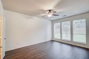 7048 Summit Parc Dr, Dallas, TX 75249 - Photo 13