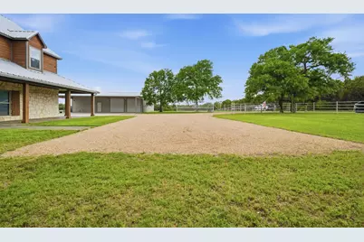1632 County Road 4125, Iredell, TX 76649 - Photo 9