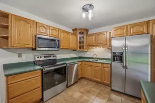 1414 W Torrey St, Granbury, TX 76048 - Photo 13