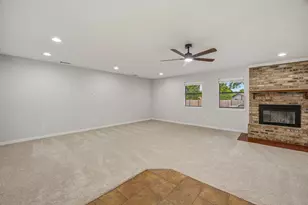 1414 W Torrey St, Granbury, TX 76048 - Photo 7