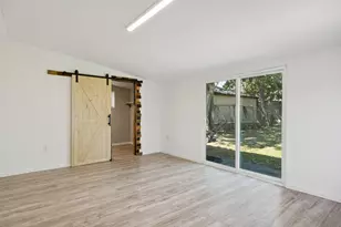 303 N Delphine St, Terrell, TX 75160 - Photo 13