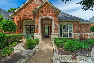 912 Walnut Falls Circle, Mansfield, TX 76063 - Photo 5