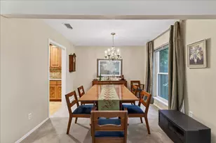 1808 E Cedar Elm Dr, Arlington, TX 76012 - Photo 9
