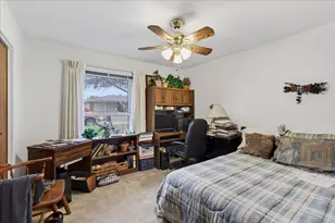 1808 E Cedar Elm Dr, Arlington, TX 76012 - Photo 19