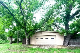 501 W College St, Rising Star, TX 76471 - Photo 17