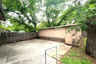 501 W College St, Rising Star, TX 76471 - Photo 15