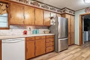 501 W College St, Rising Star, TX 76471 - Photo 9
