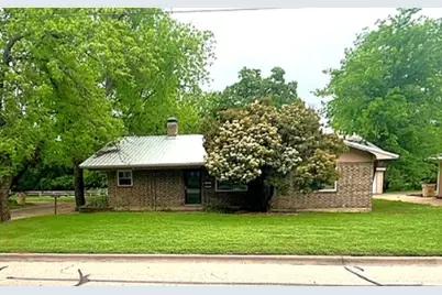 501 W College Street, Rising Star, TX 76471 - Photo 3