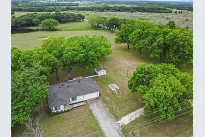 341 Reast Road, Whitesboro, TX 76273 - Photo 3
