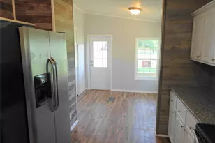2315 Balboa Ct, Granbury, TX 76048 - Photo 9