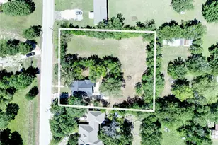 506 W San Saba St, Wortham, TX 76693 - Photo 19