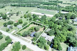 506 W San Saba St, Wortham, TX 76693 - Photo 21
