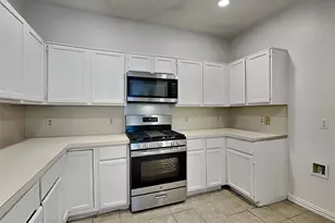 1409 Post Oak Dr, Rowlett, TX 75089 - Photo 5