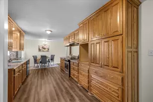 110 Lora Ln, Weatherford, TX 76088 - Photo 21