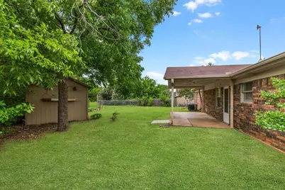110 Lora Lane, Weatherford, TX 76088 - Photo 7